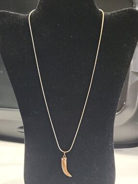 Gold Tone Horn Pendant Necklace - Vintage, 22"